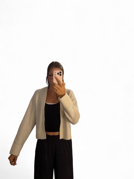 Abercrombie & Fitch Sweaters - Abercrombie & Fitch Cream Open-Front Cropped Cardigan
